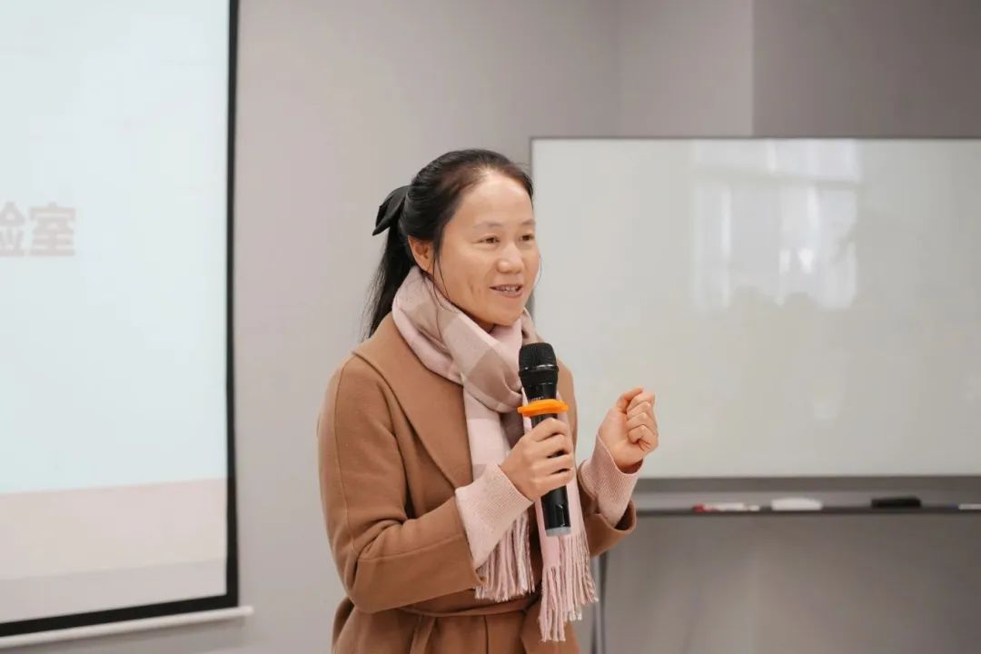 20250208536047.jpg 44cb88a1bf5f110b5f616090faa8337d.jpg